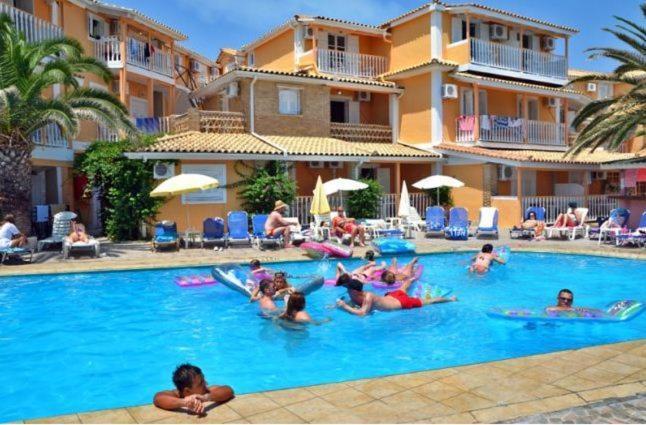 Turtle Beach Agios Sostis  Exteriör bild