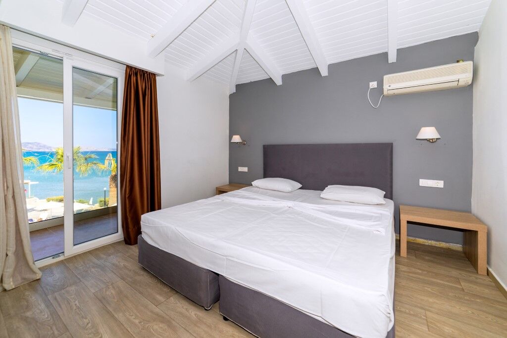 Turtle Beach Agios Sostis  Exteriör bild